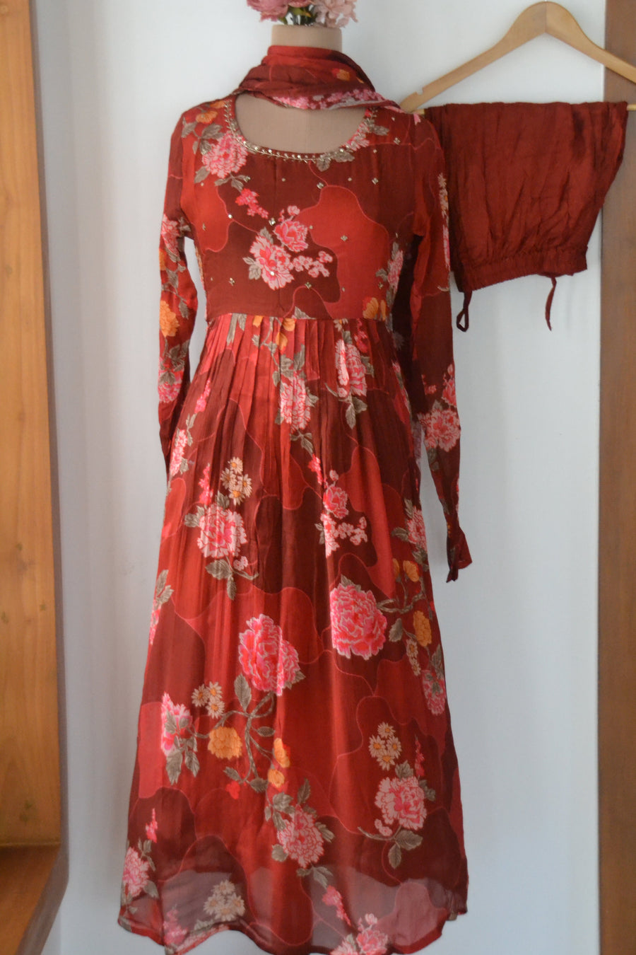 Red Anarkali set