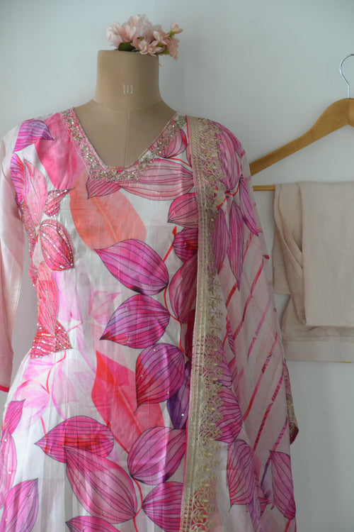 Floral silk muslin suit