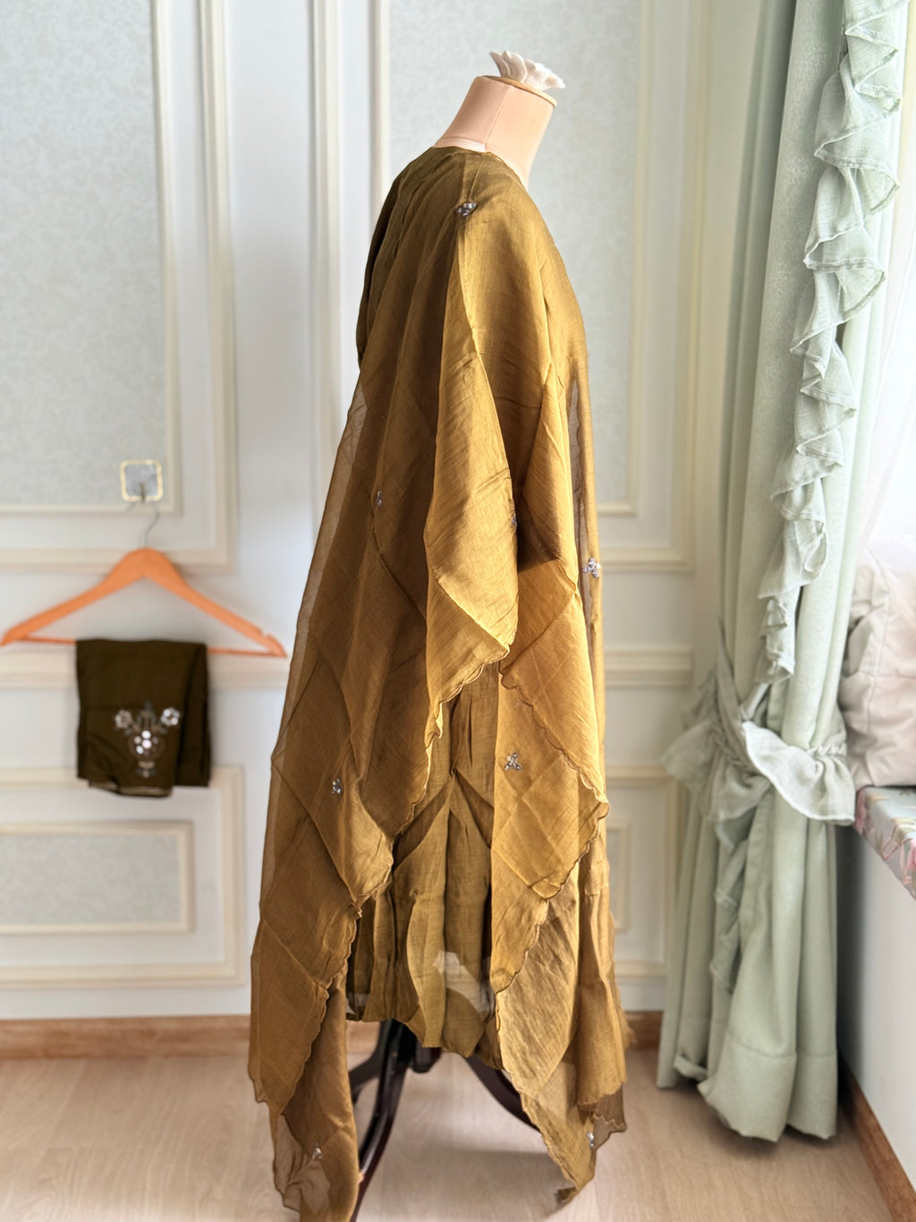 Olive Green Mirror Work Mulchanderi