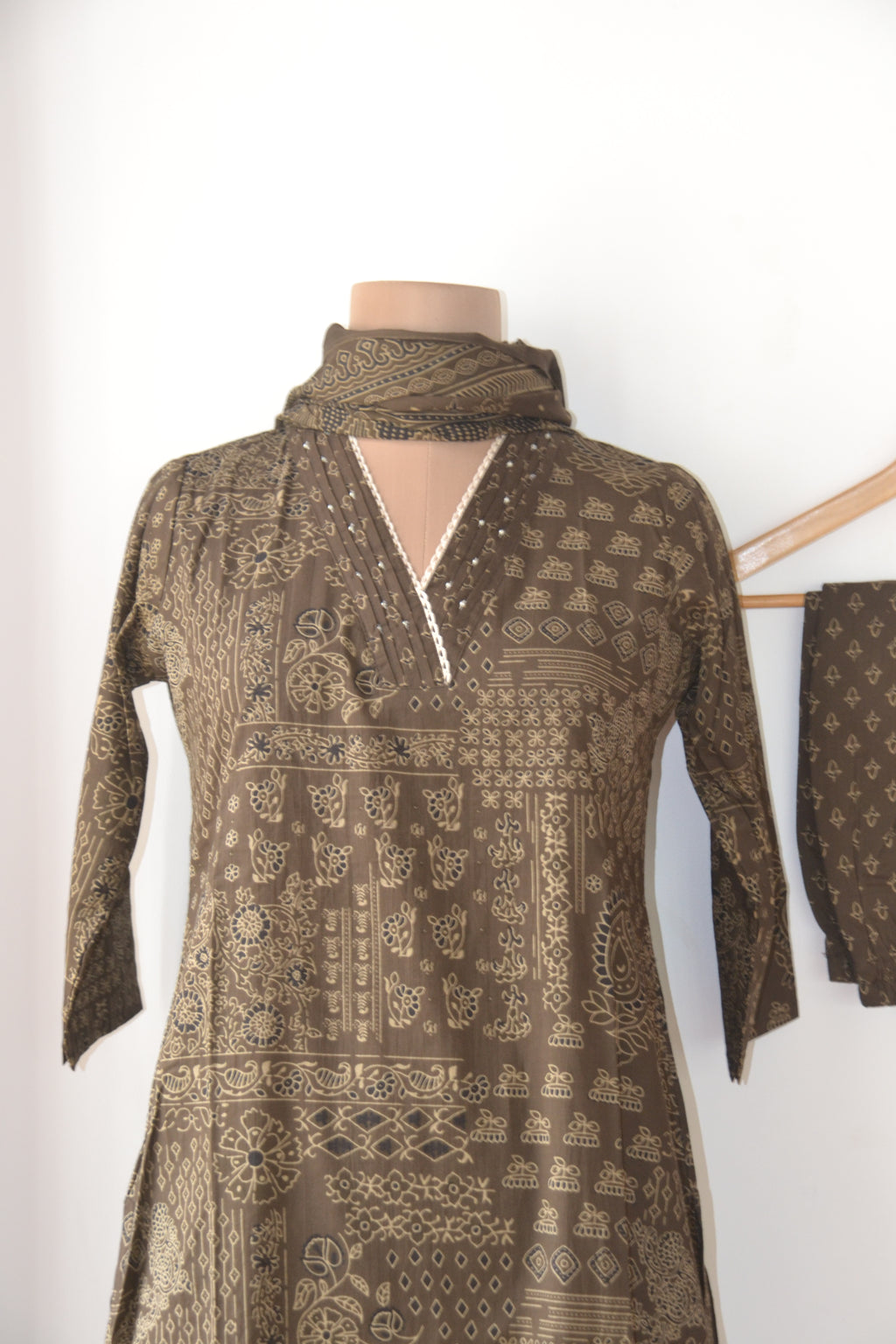 Earthy Cotton Printed Suit Set