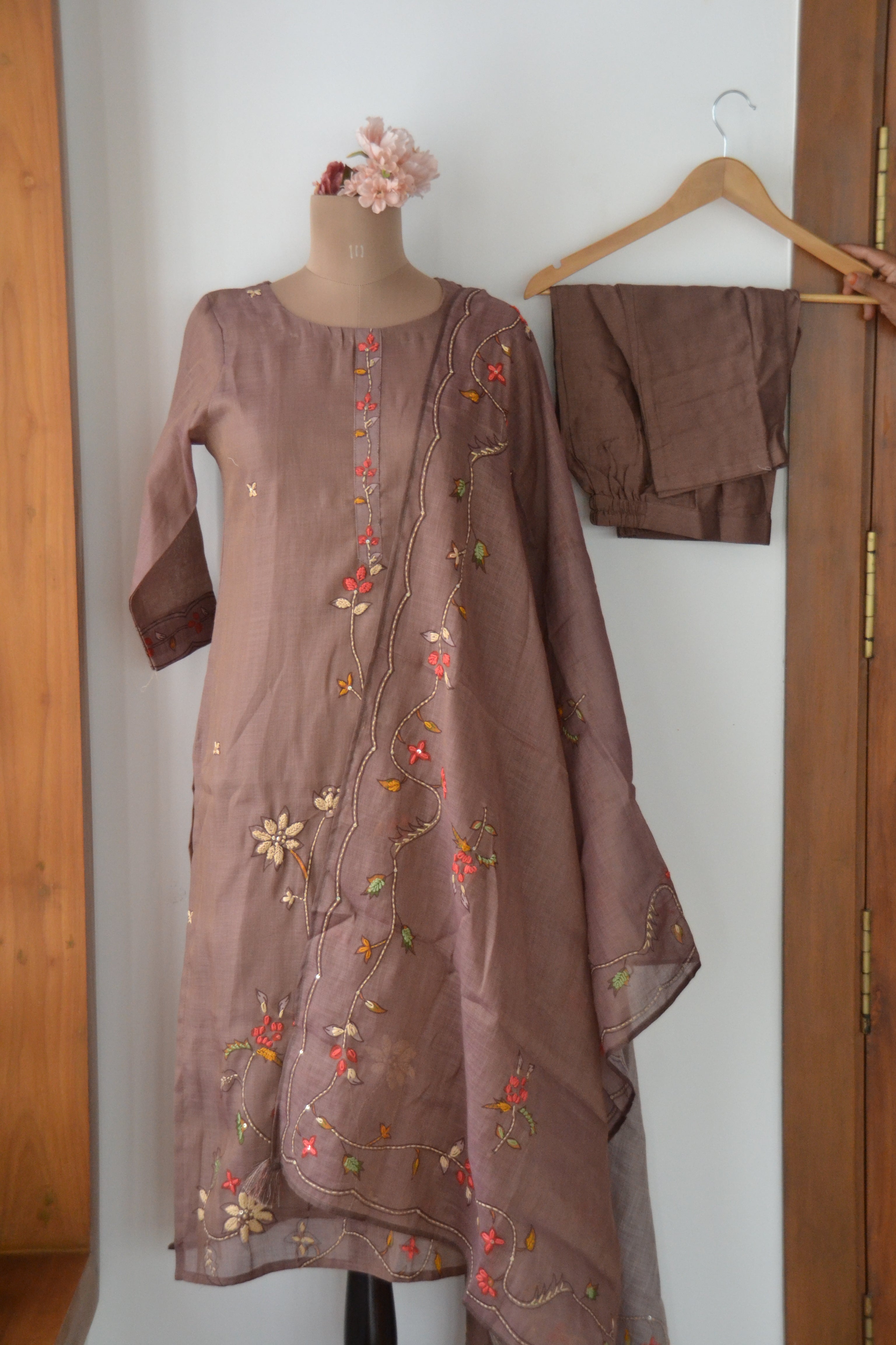 Kantha Work Tissue-Cotton blend