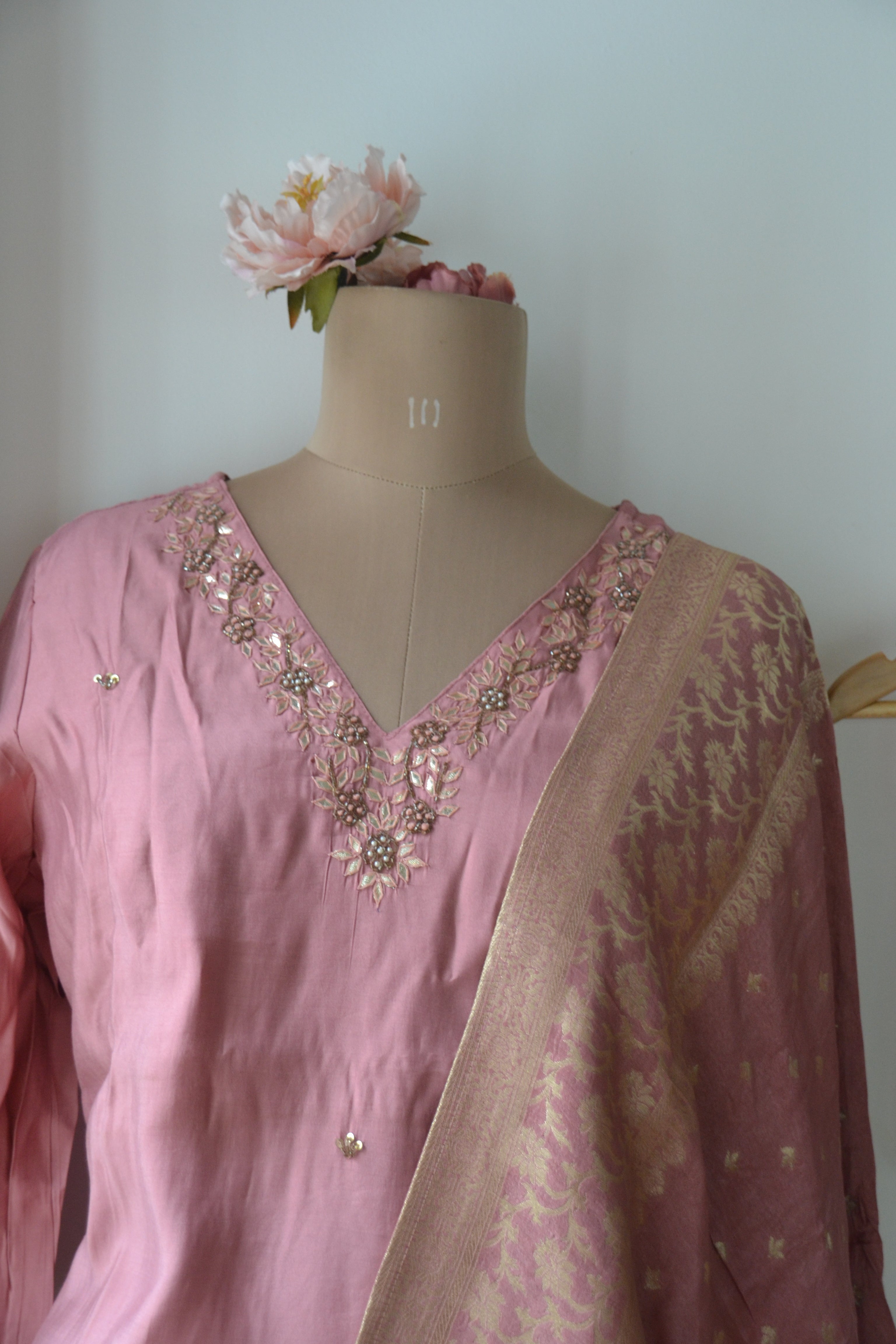 Mauve Pink Straight Cut Suit