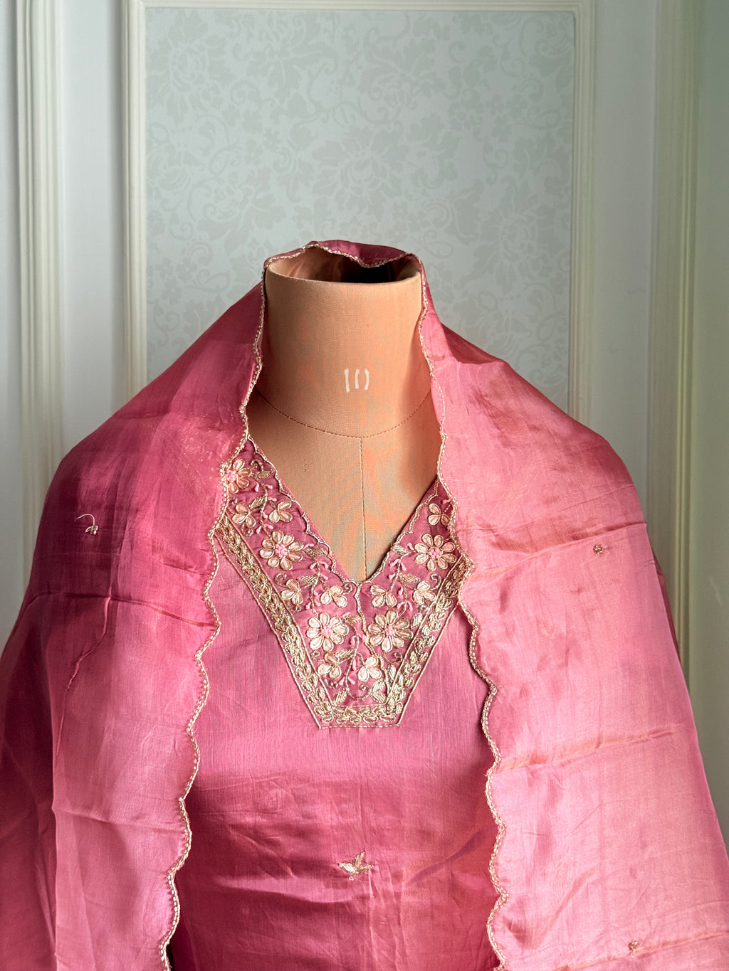 Tissue shararah set