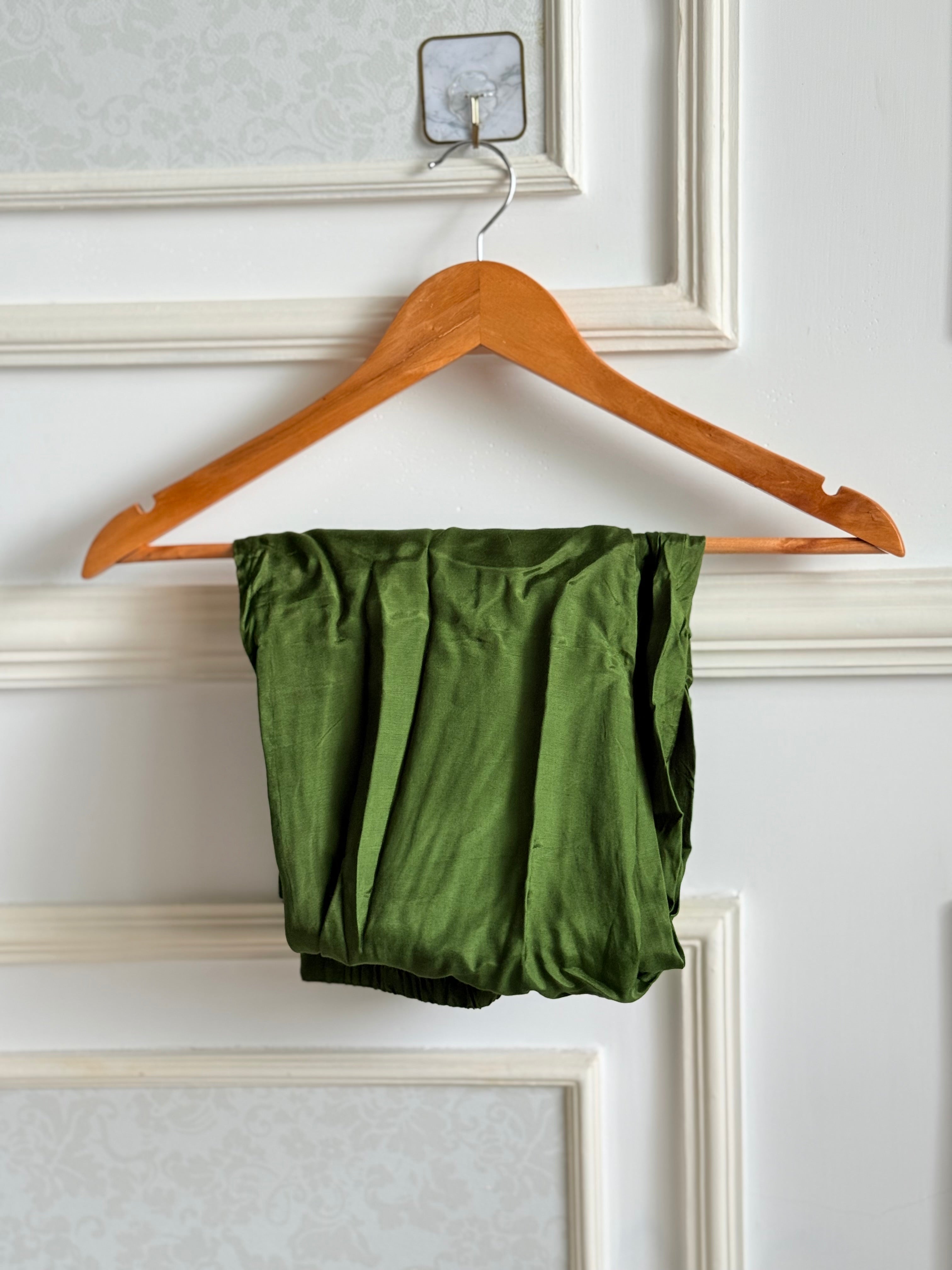 Mehendhi green crepe suit
