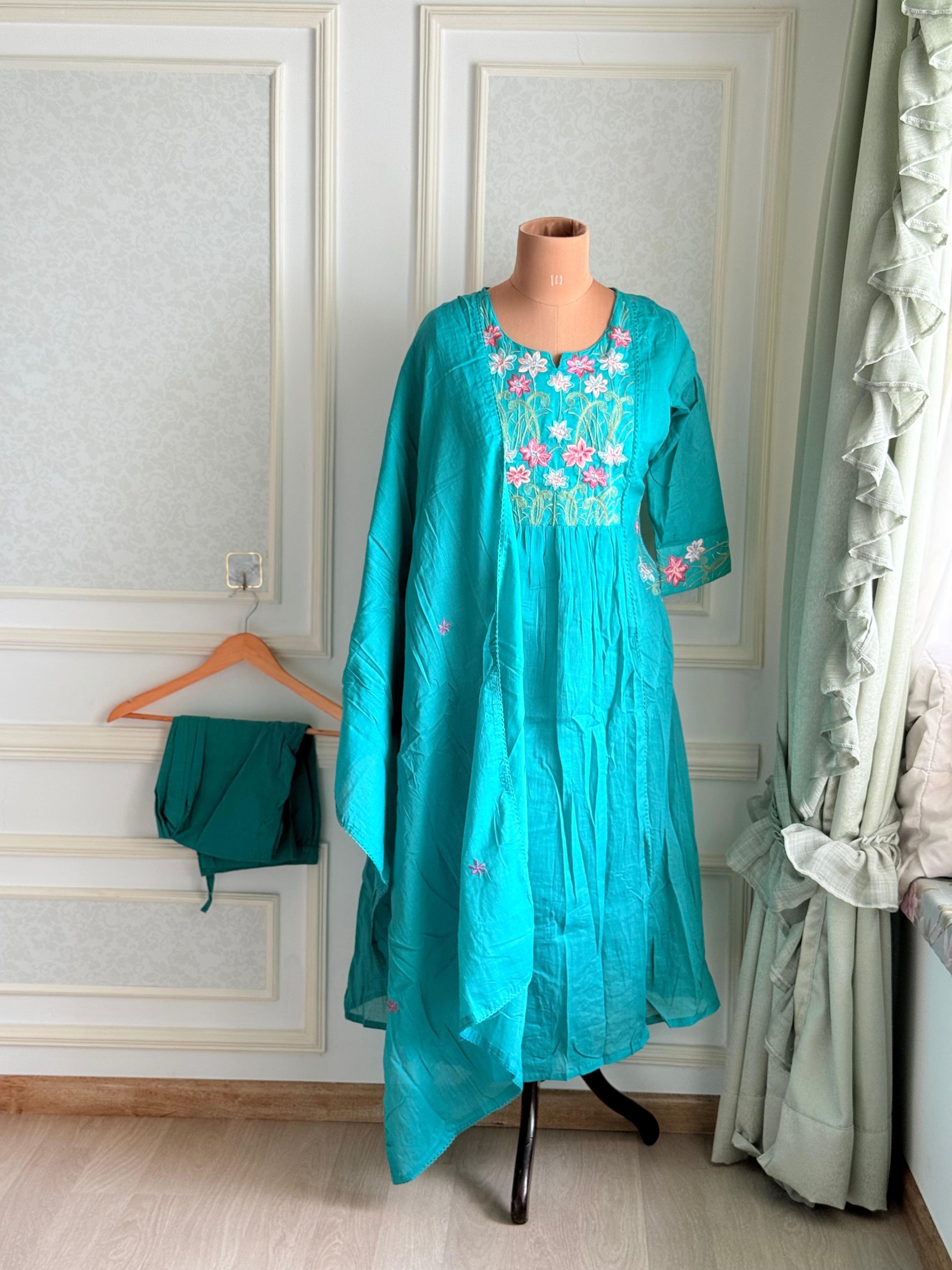 Petal Poetry Pure Cotton Set